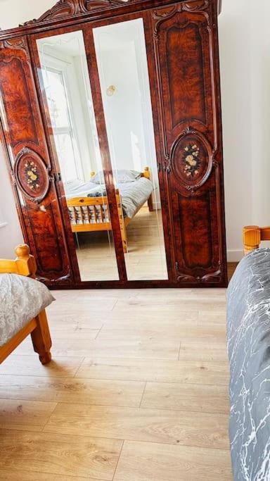 3 Bed House East London Home Exteriér fotografie
